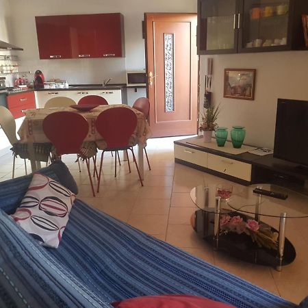 Alma House Apartment Porto Torres Exterior photo